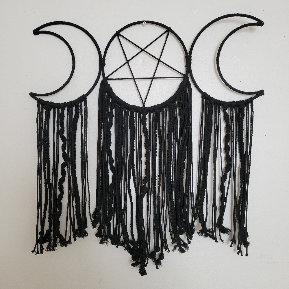boho halloween | handmade pentagram triple moon macrame dreamcatcher